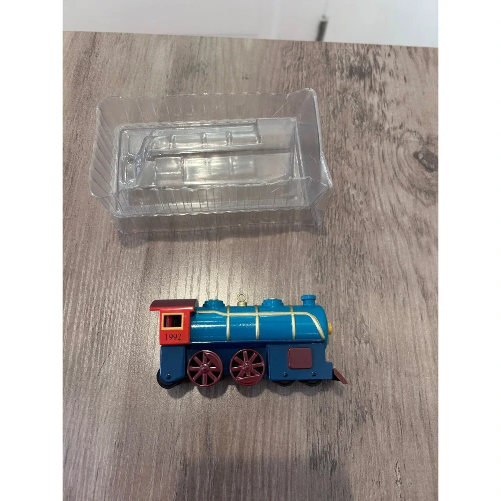 Hallmark Keepsake Ornament Unisex OS Blue 1992 Steam Locomotive Train Engine